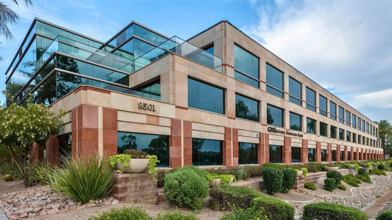 Commercial Roof Due Diligence Surveys in Topeka, KS Commercial Roof Due Diligence Surveys in Topeka, KS